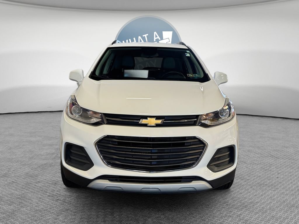 Used 2019 Chevrolet Trax LT w/ LT Convenience Package AWD/4WD image 9