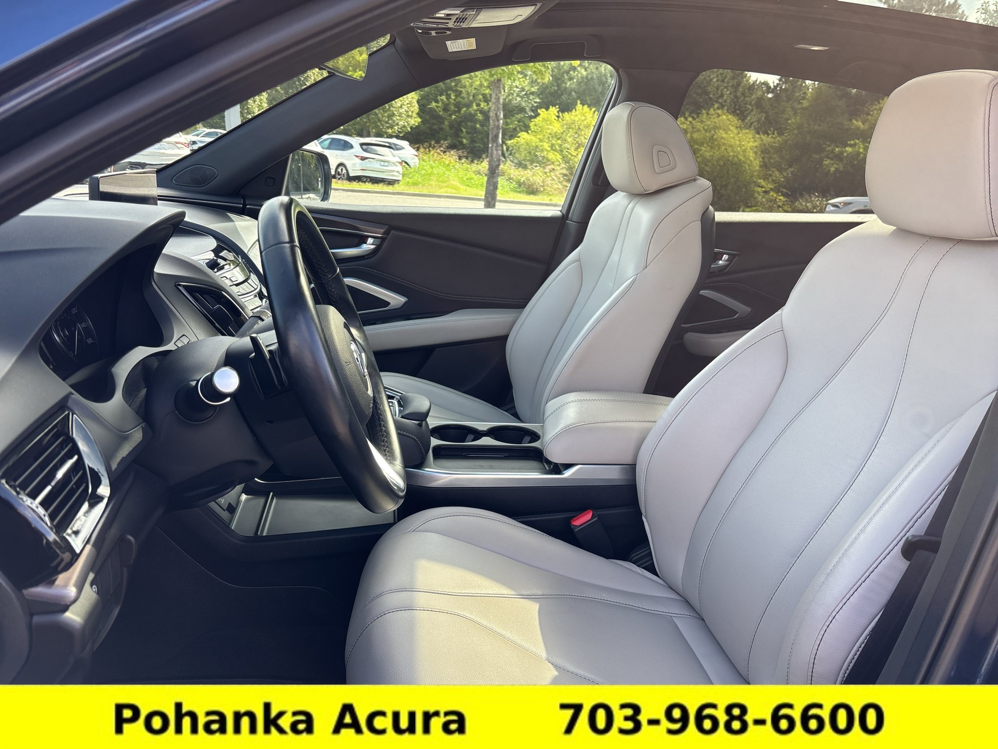 Used 2025 Acura RDX SH-AWD image 21