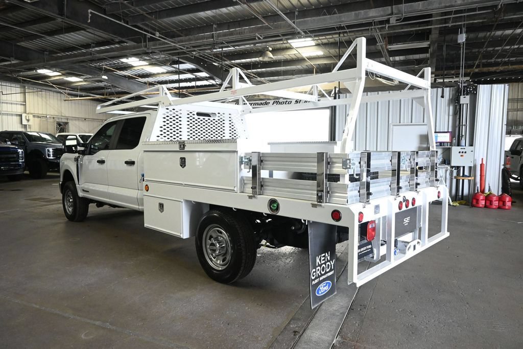 New 2026 Ford F350 XL w/ XL Chrome Package AWD/4WD image 7