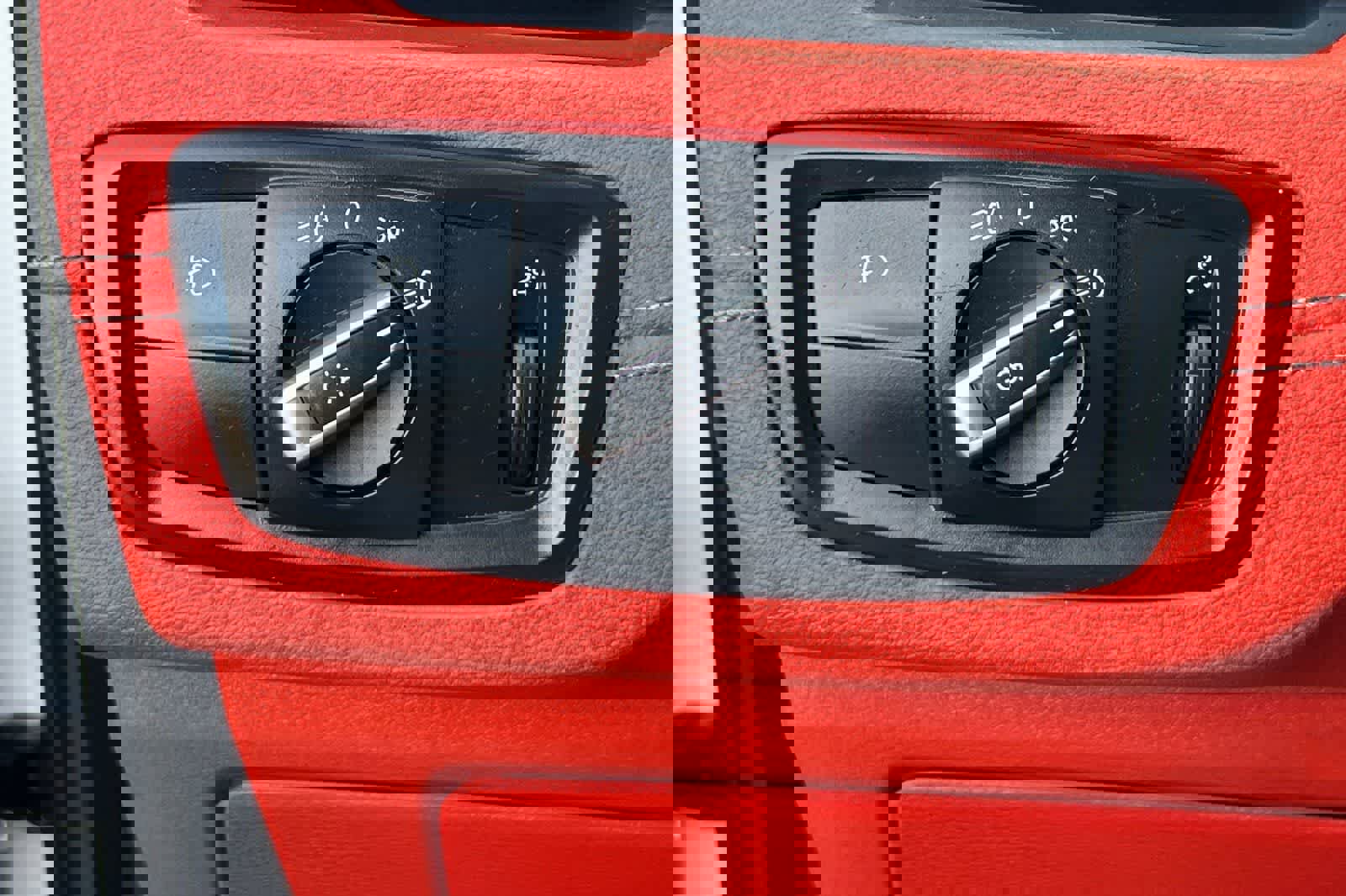 Used 2018 BMW X2 xDrive28i image 34