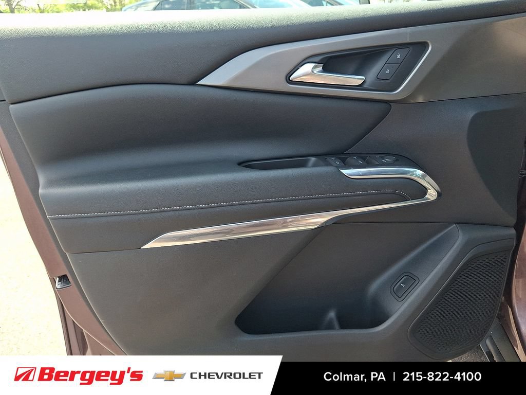 Certified 2024 Chevrolet Traverse LT w/ LPO, Floor Liner Package AWD/4WD image 17