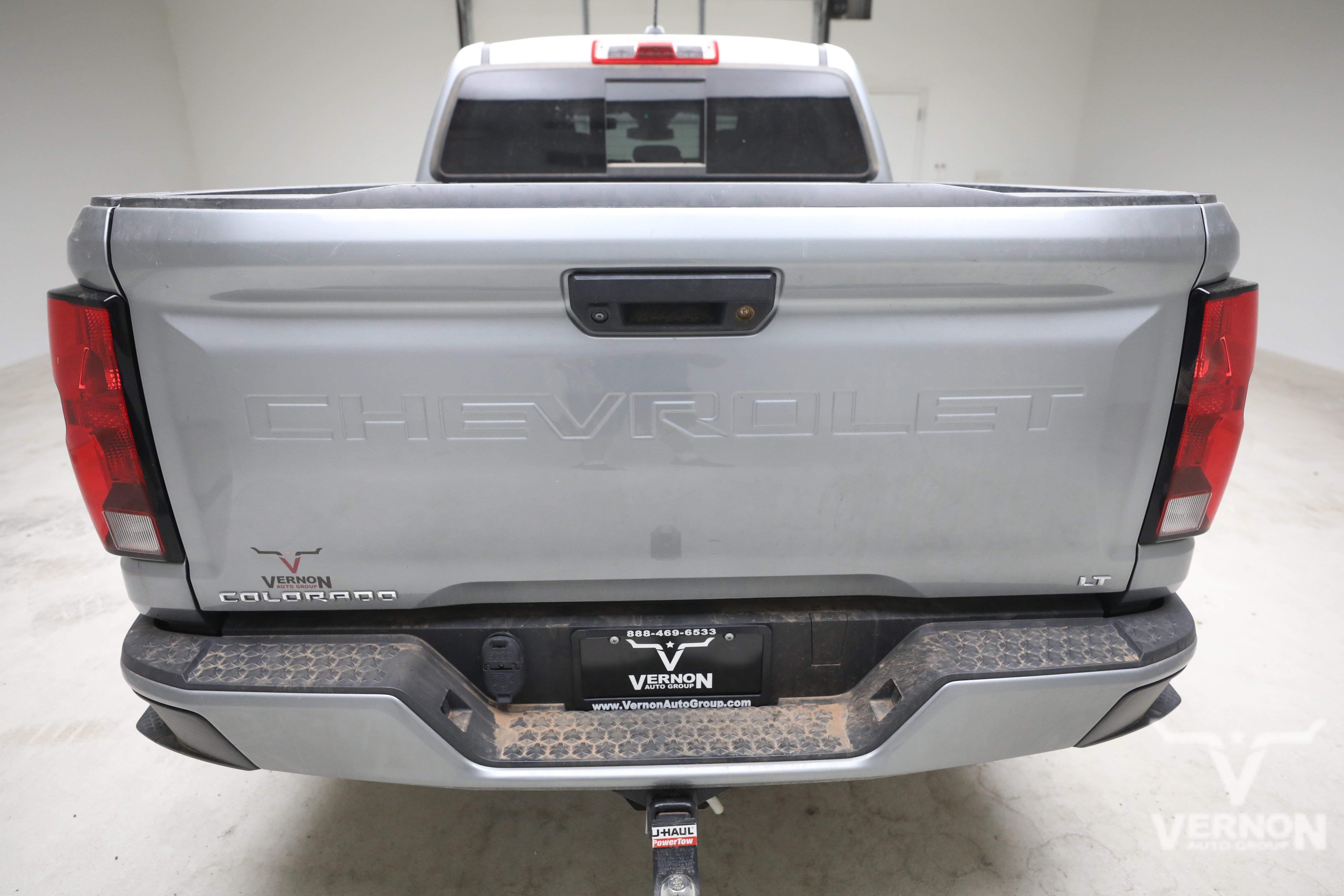 Used 2023 Chevrolet Colorado LT w/ LT Convenience Package AWD/4WD image 3