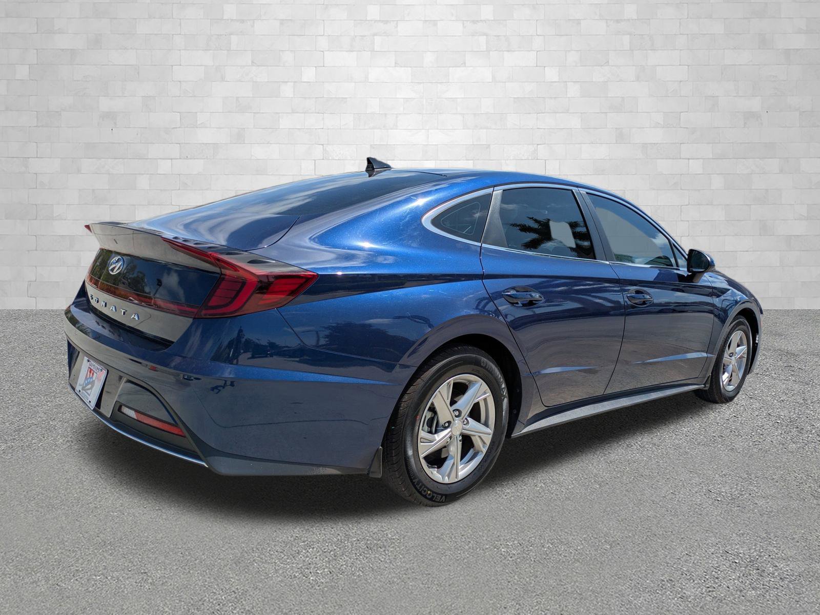 Certified 2021 Hyundai Sonata SE image 2