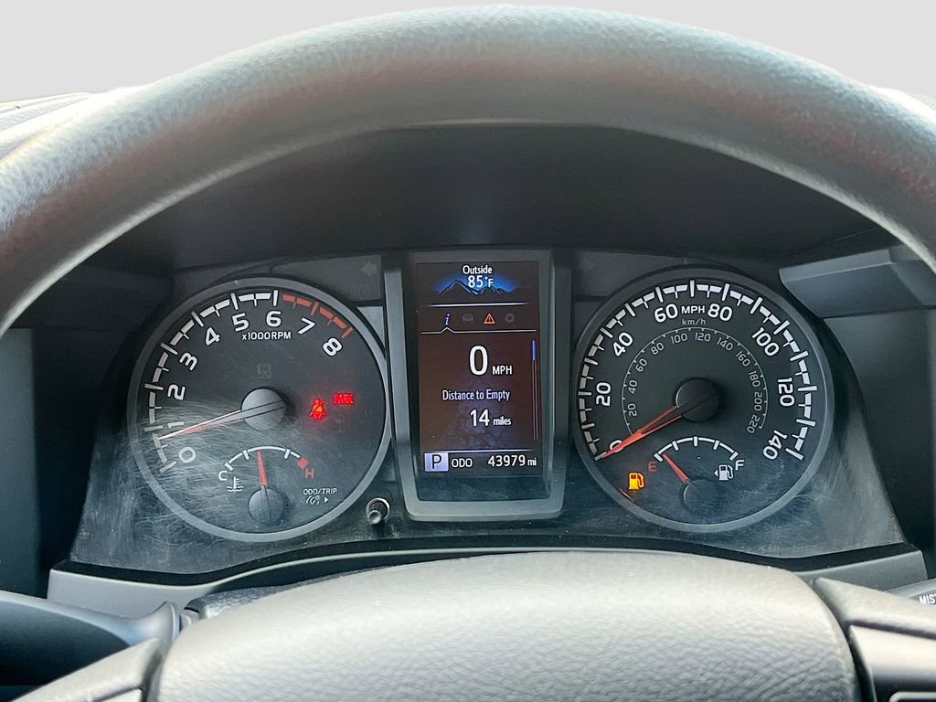 Used 2022 Toyota Tacoma SR image 12