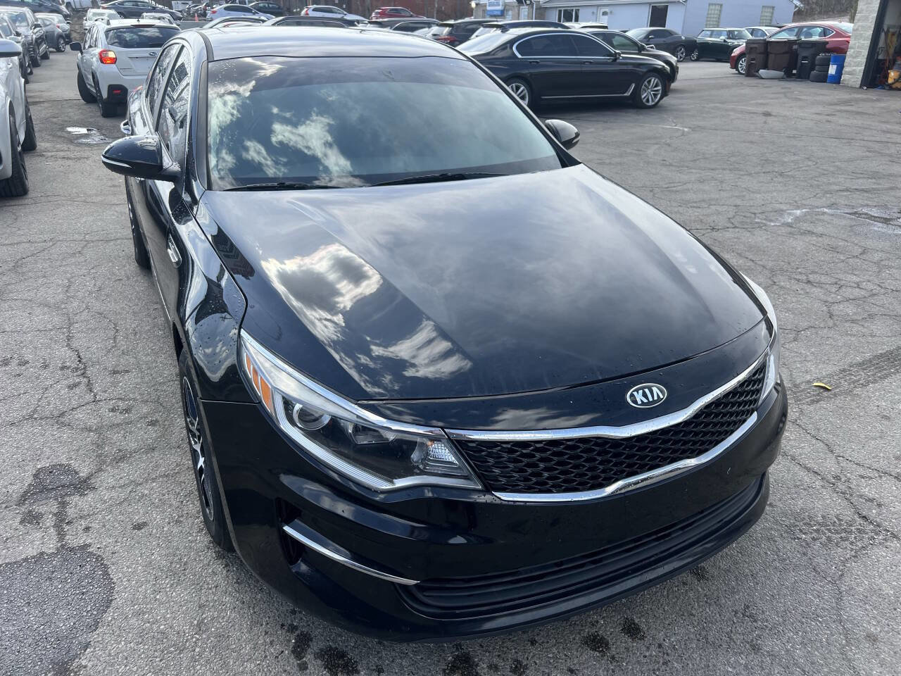 Used 2016 Kia Optima LX image 4