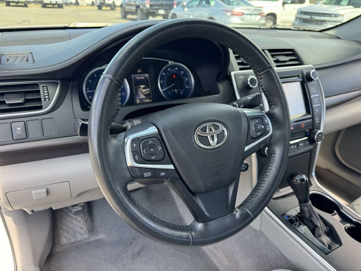 Used 2017 Toyota Camry XLE w/ Convenience Package FWD image 24