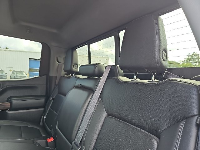 Used 2020 GMC Sierra 1500 SLT w/ SLT Premium Plus Package AWD/4WD image 16
