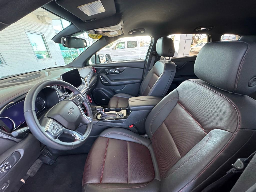 Used 2025 Chevrolet Blazer RS image 12