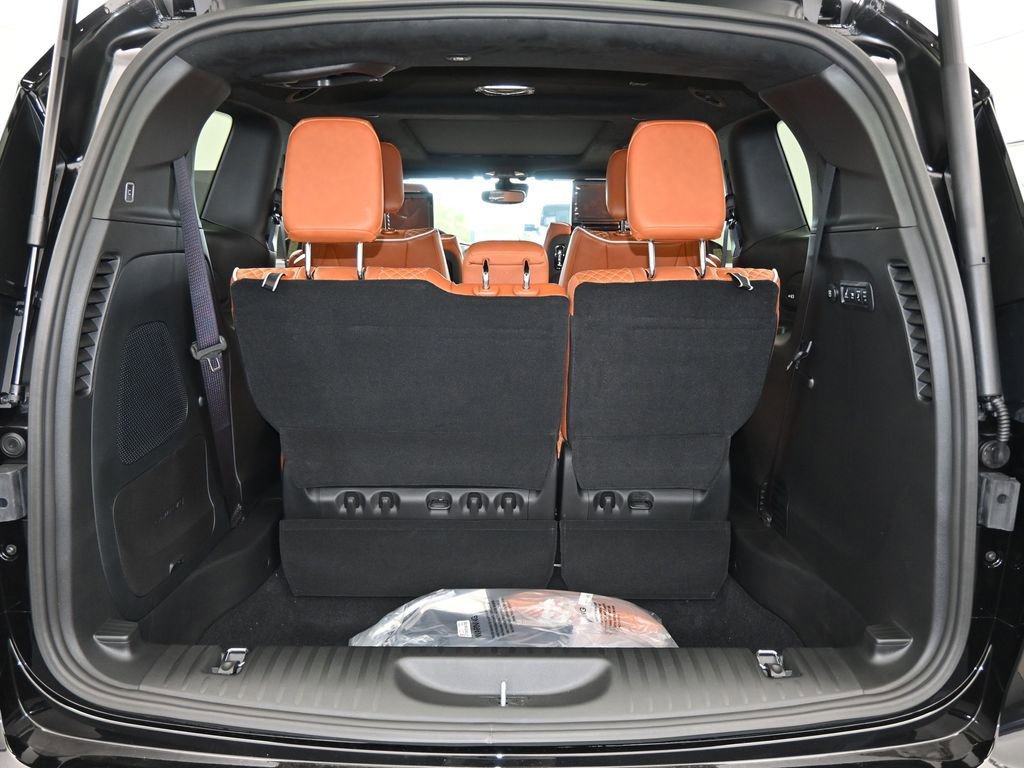 New 2026 Chrysler Pacifica Pinnacle image 38