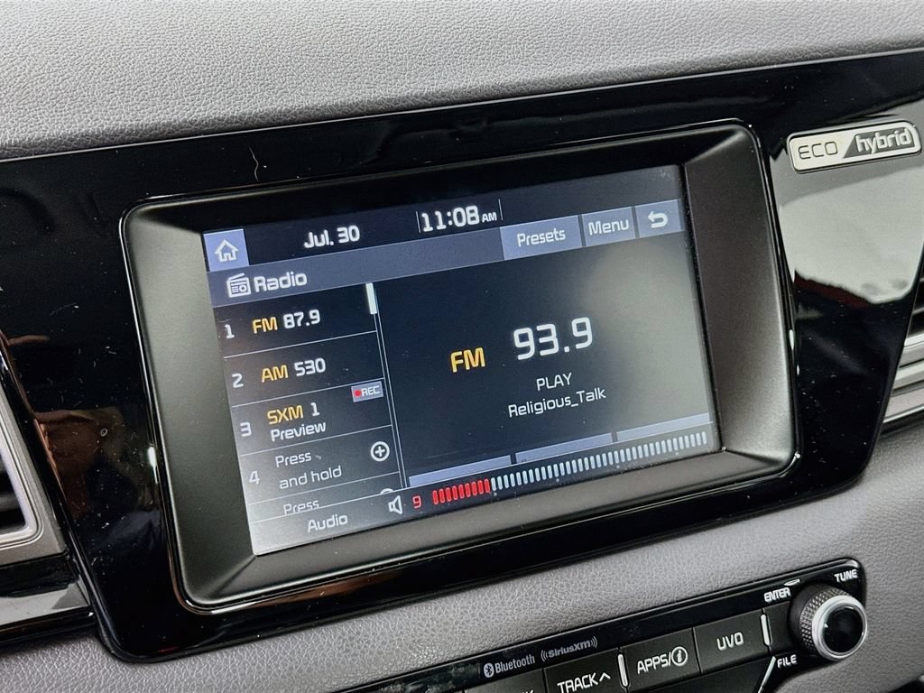 Used 2017 Kia Niro EX FWD image 15