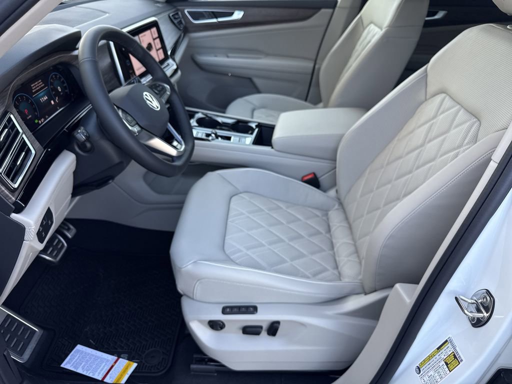 New 2026 Volkswagen Atlas SEL Premium R-Line image 12