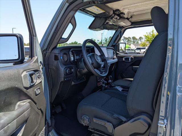 Certified 2025 Jeep Wrangler Unlimited Rubicon 4xe w/ Safety Group AWD/4WD image 39