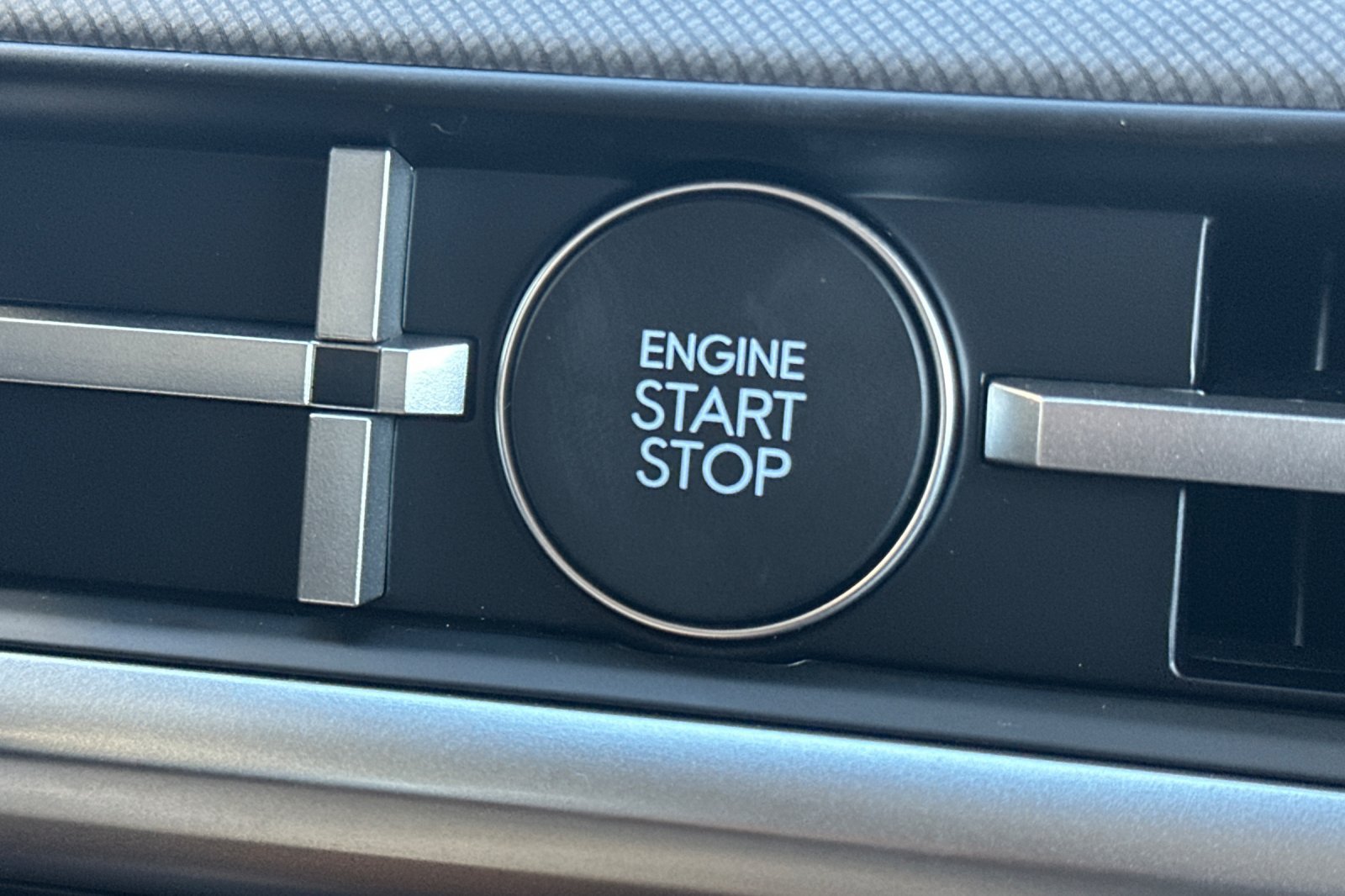 New 2027 Hyundai Santa Fe SEL FWD image 22