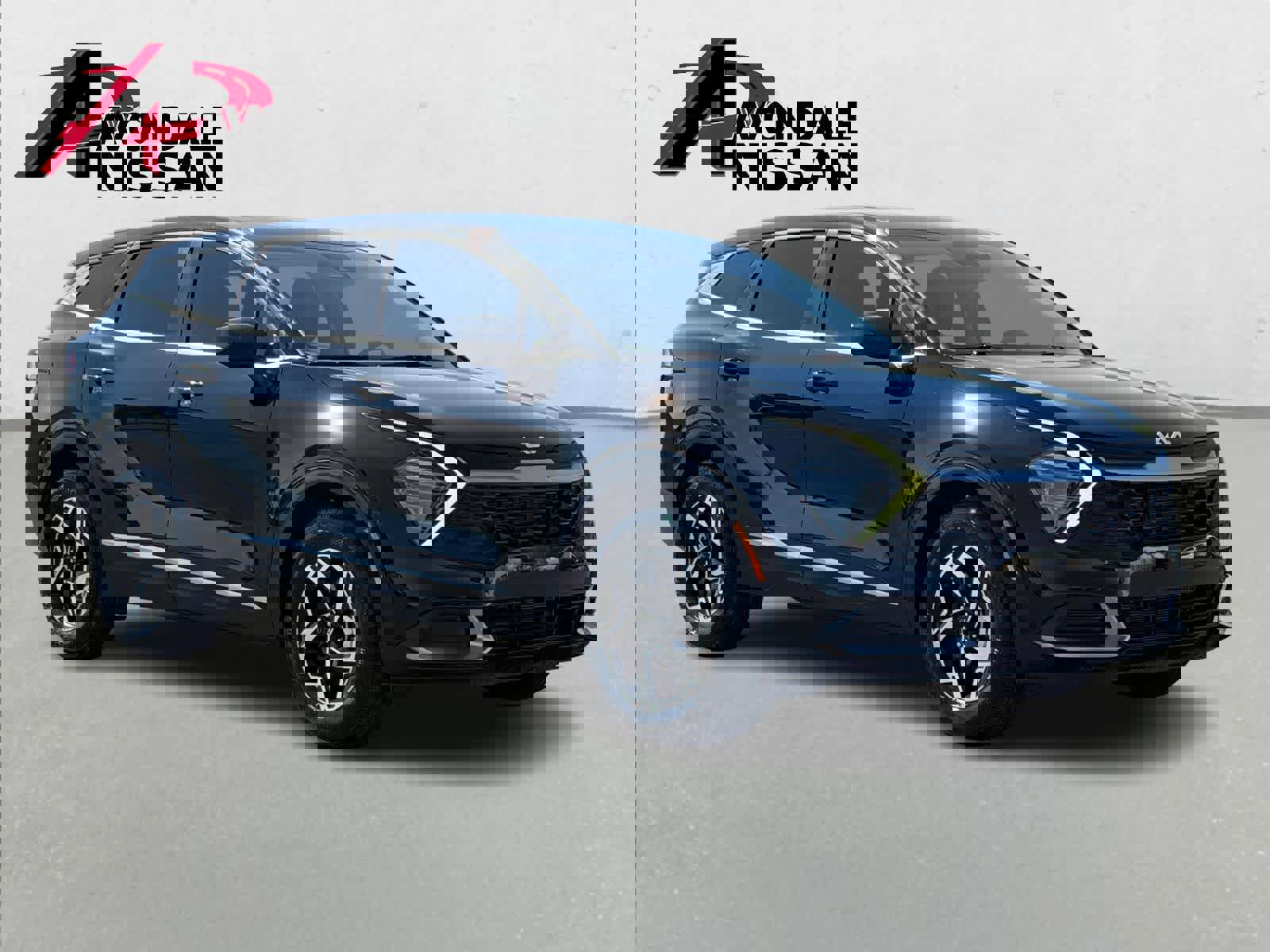 Used 2025 Kia Sportage LX image 9