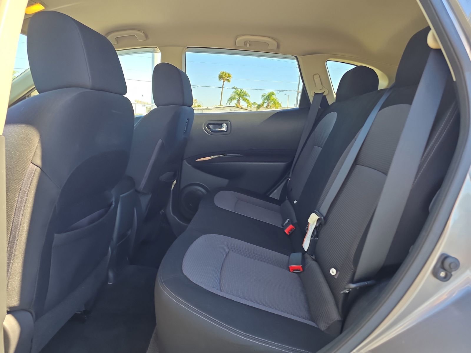 Used 2013 Nissan Rogue SV image 13