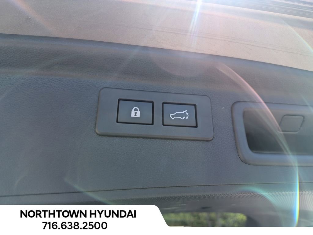 Used 2024 Subaru Forester Premium AWD/4WD image 36