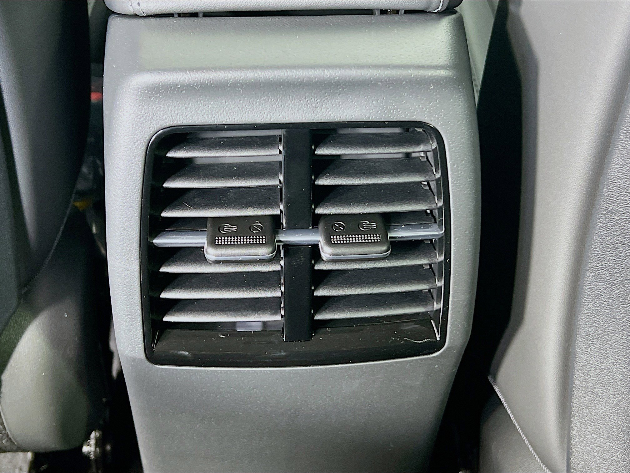 New 2025 Kia Niro SX image 28