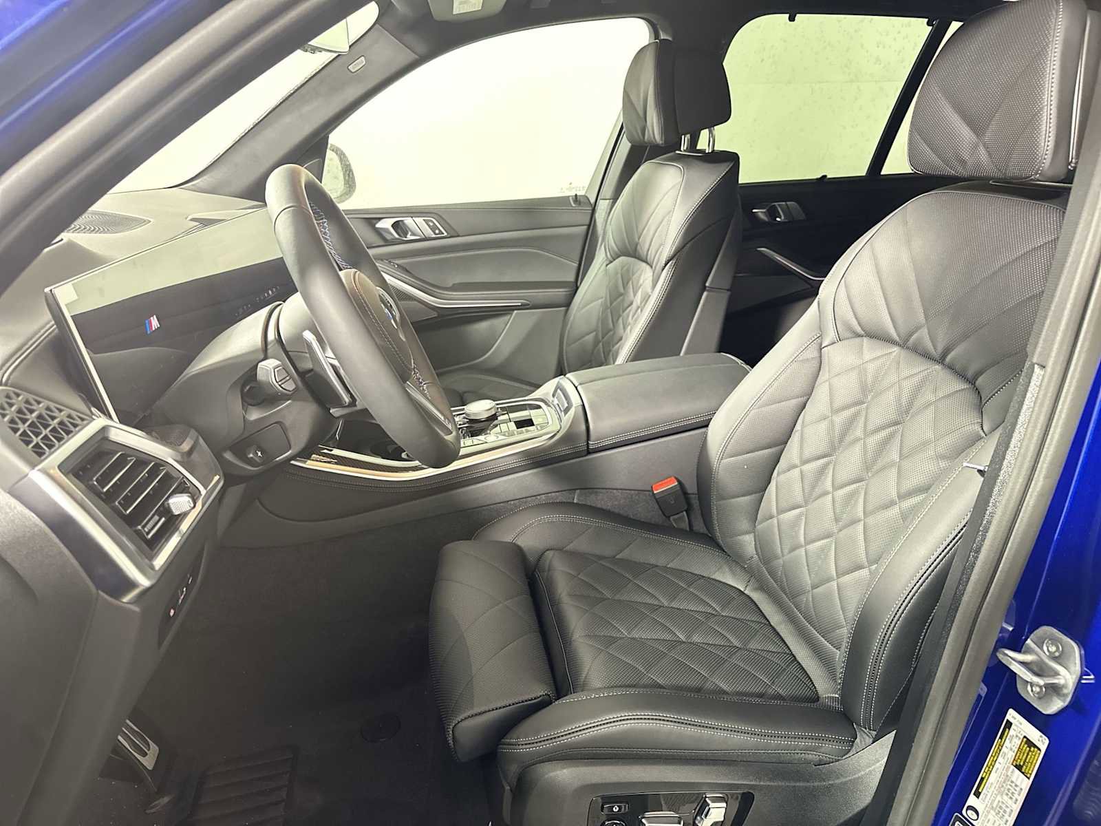 New 2026 BMW X5 M60i w/ Executive Package image 11