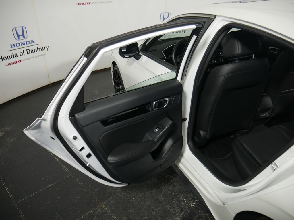 Used 2023 Honda Civic Sport Touring image 9