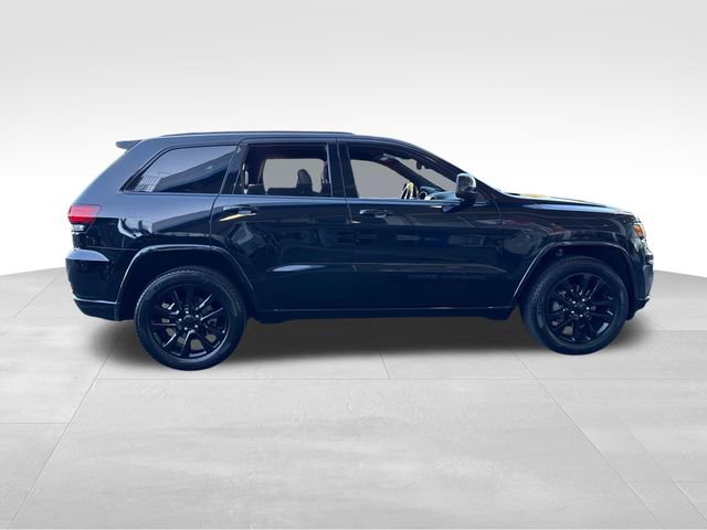 Used 2020 Jeep Grand Cherokee Altitude RWD image 6