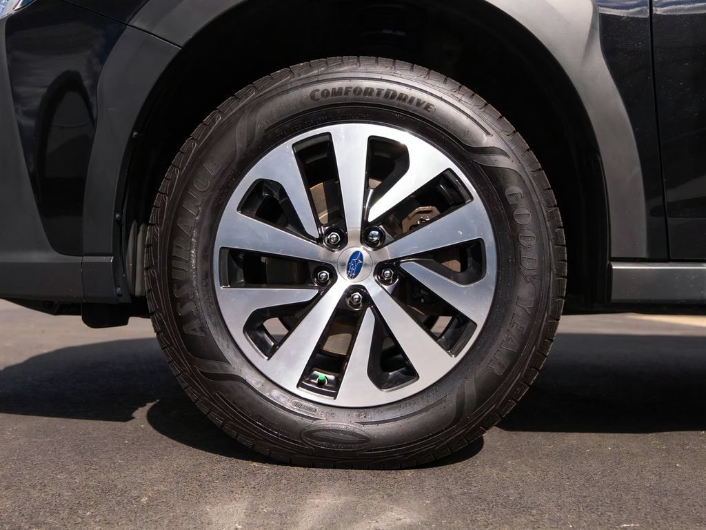 Used 2024 Subaru Outback Premium AWD/4WD image 11