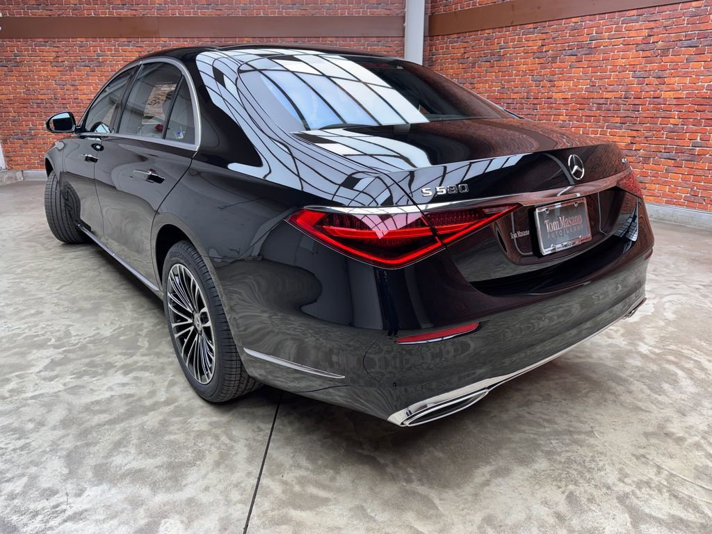 New 2026 Mercedes-Benz S 580 4MATIC Sedan image 2