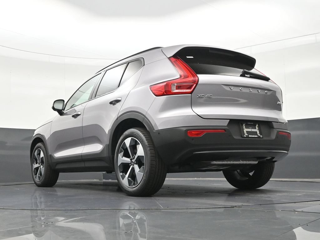 New 2026 Volvo XC40 B5 Plus w/ Climate Package AWD/4WD image 27