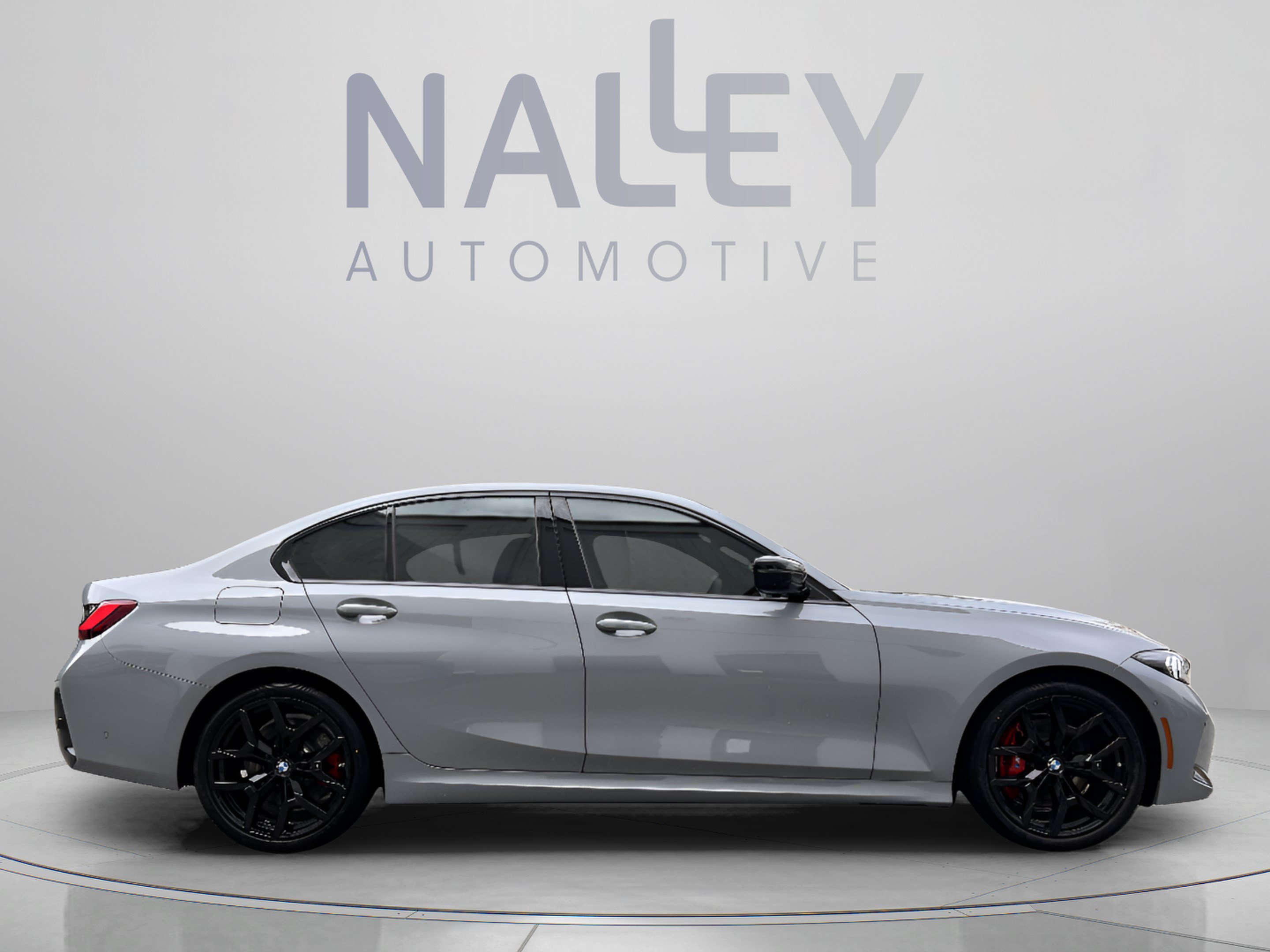 New 2026 BMW 330i Sedan RWD image 4