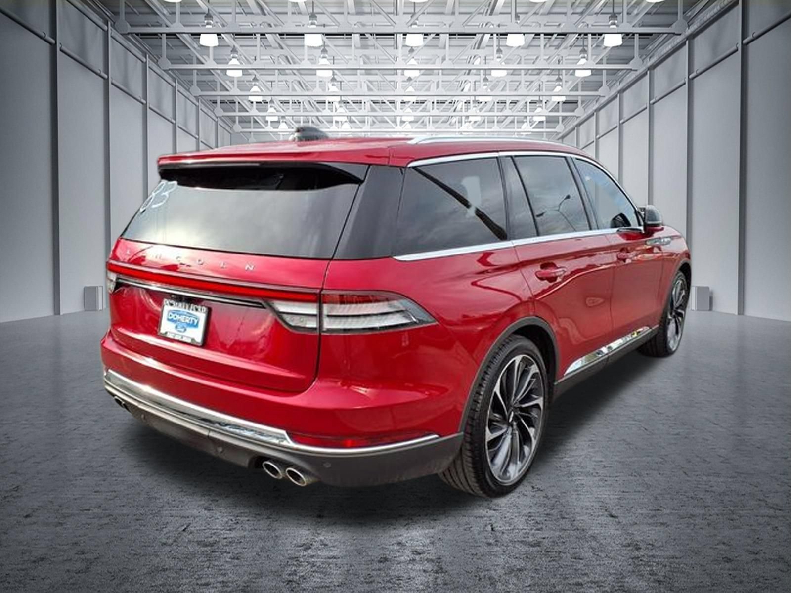 Used 2025 Lincoln Aviator Reserve w/ Equipment Group 201A AWD/4WD image 7