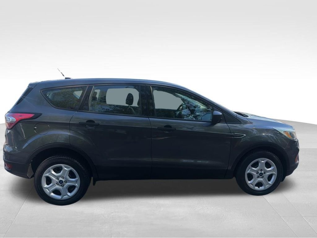 Used 2017 Ford Escape S image 7