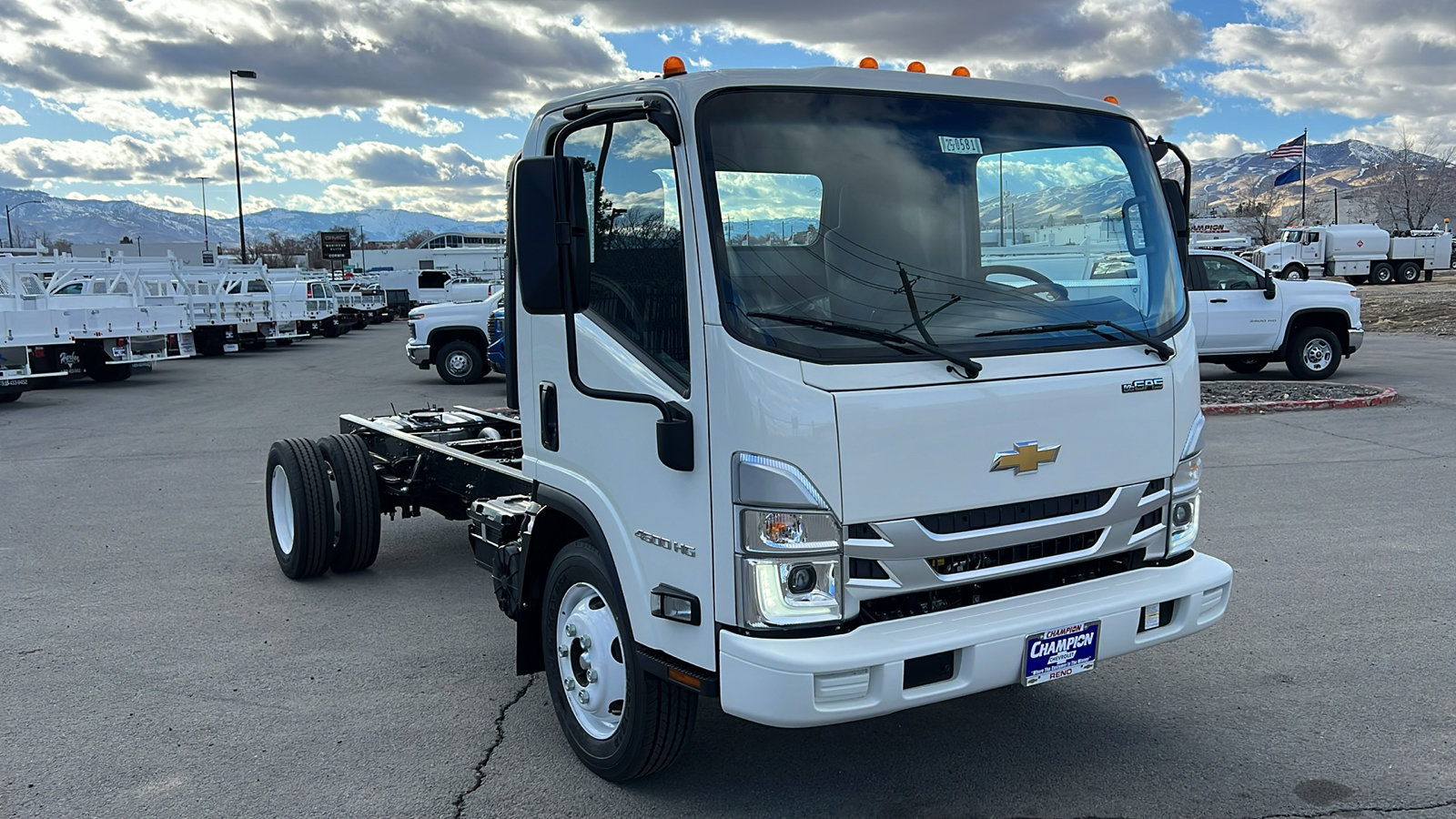 New 2025 Chevrolet Low Cab Forward image 3
