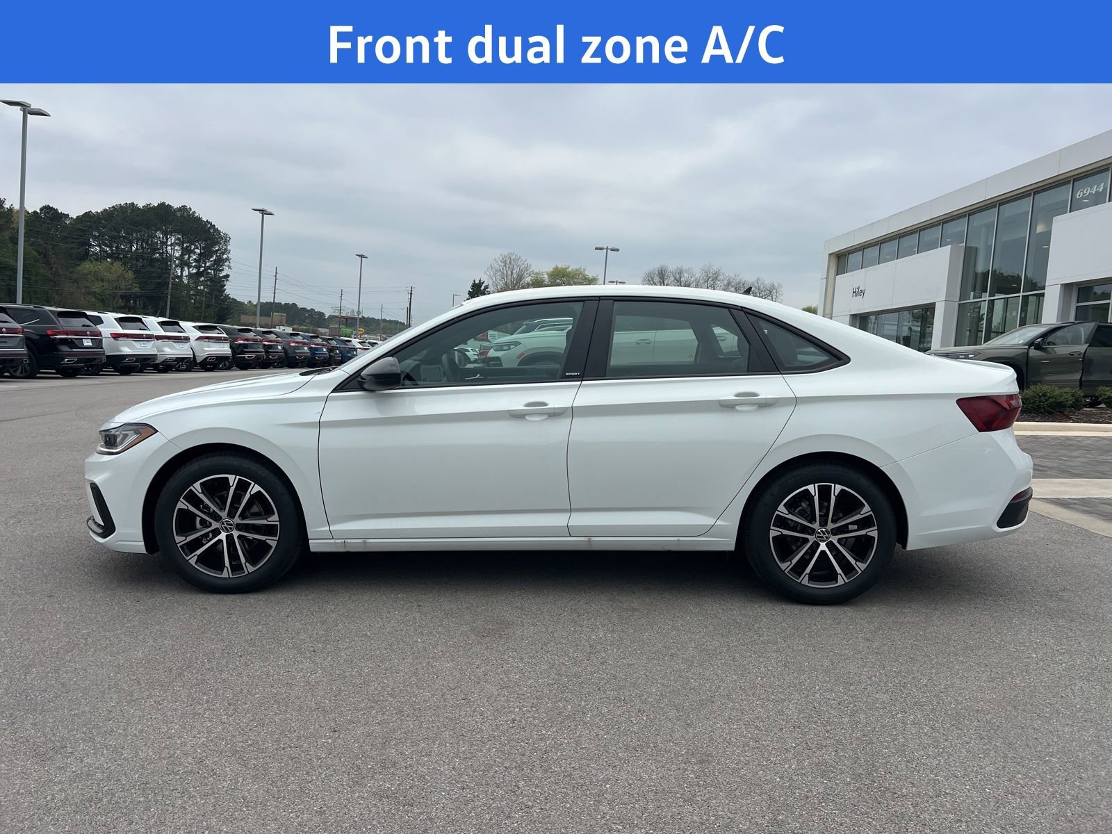 New 2026 Volkswagen Jetta Sport image 3