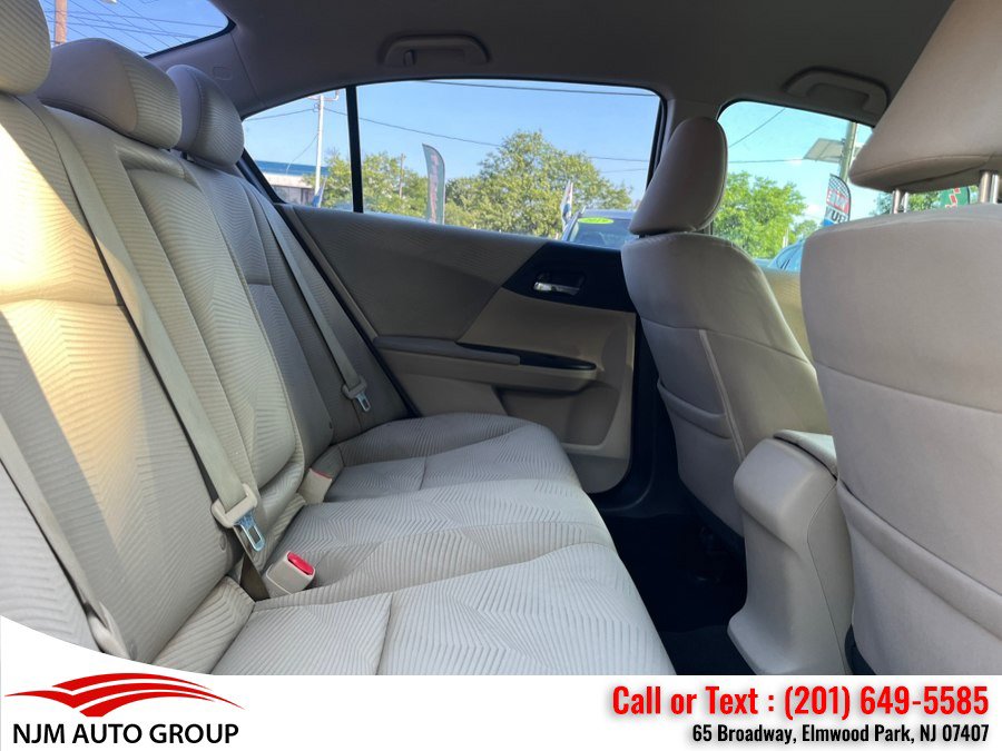 Used 2017 Honda Accord LX image 34