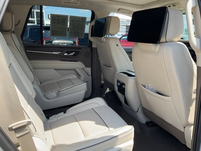 Used 2021 GMC Yukon Denali w/ Denali Ultimate Package AWD/4WD image 22