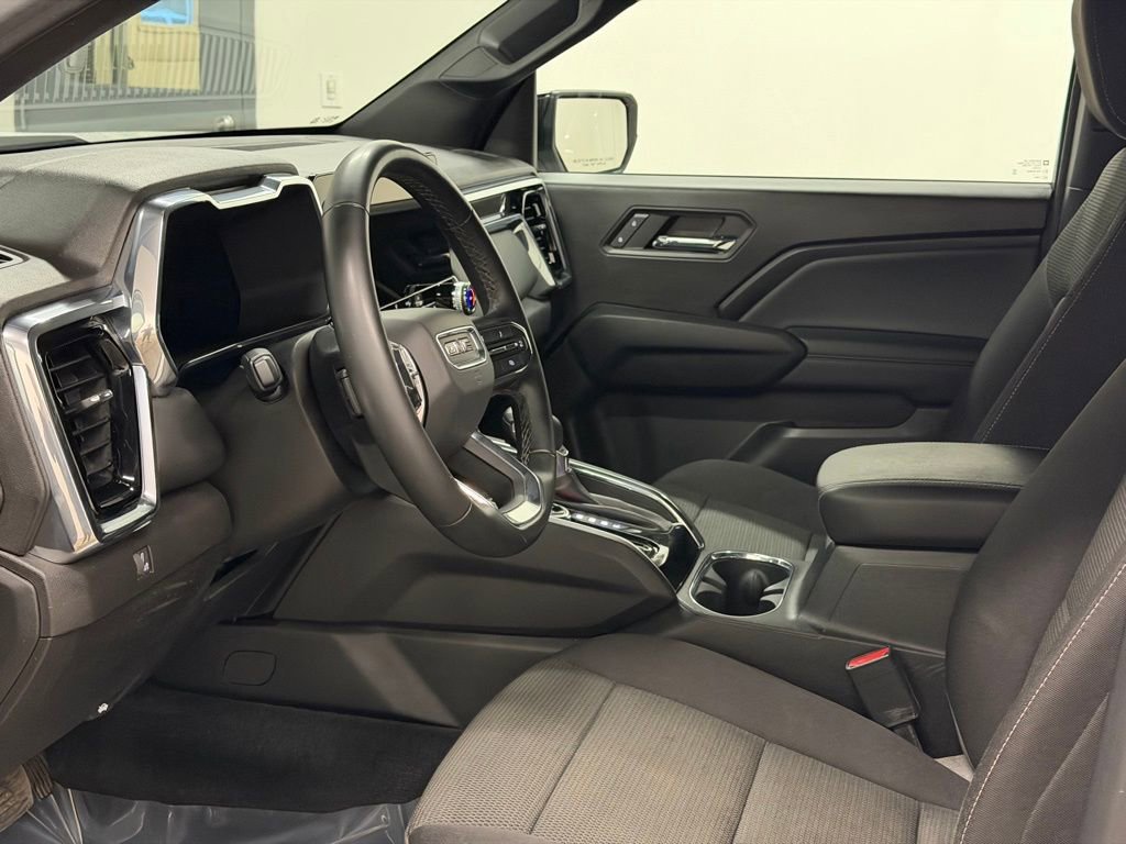 Certified 2024 GMC Canyon Elevation image 25