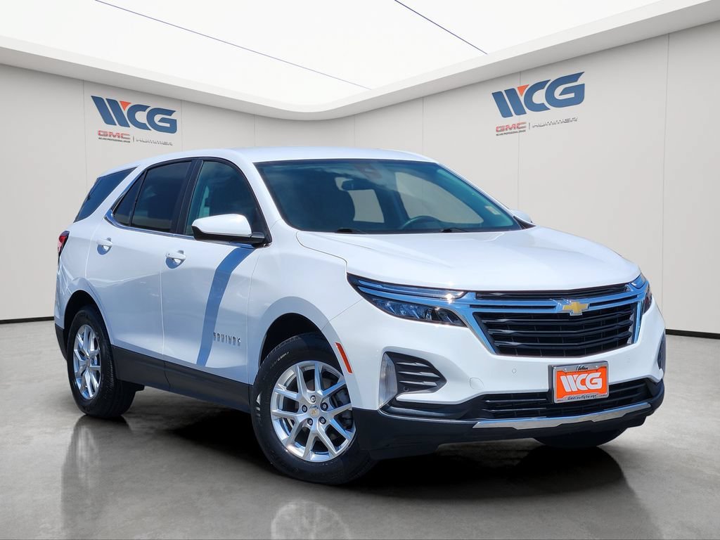Used 2024 Chevrolet Equinox LT AWD/4WD image 2