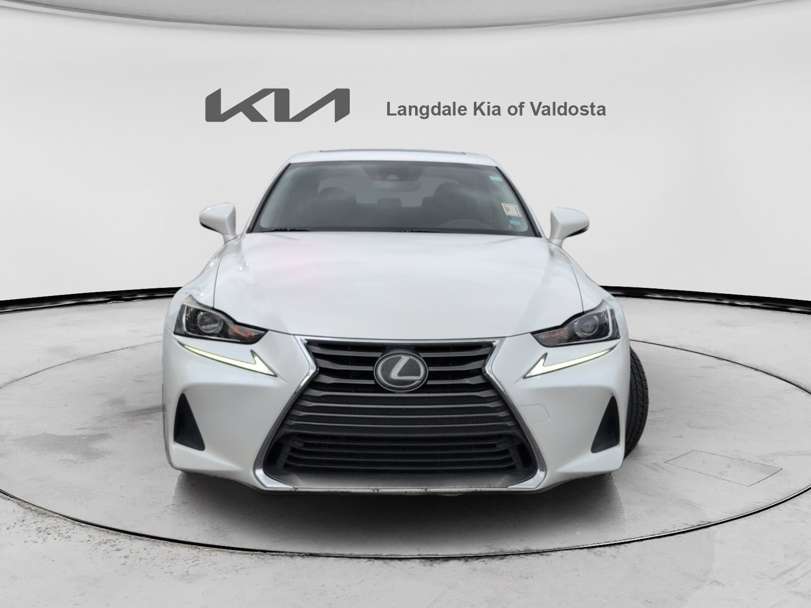 Used 2018 Lexus IS 300 w/ Premium Package image 12