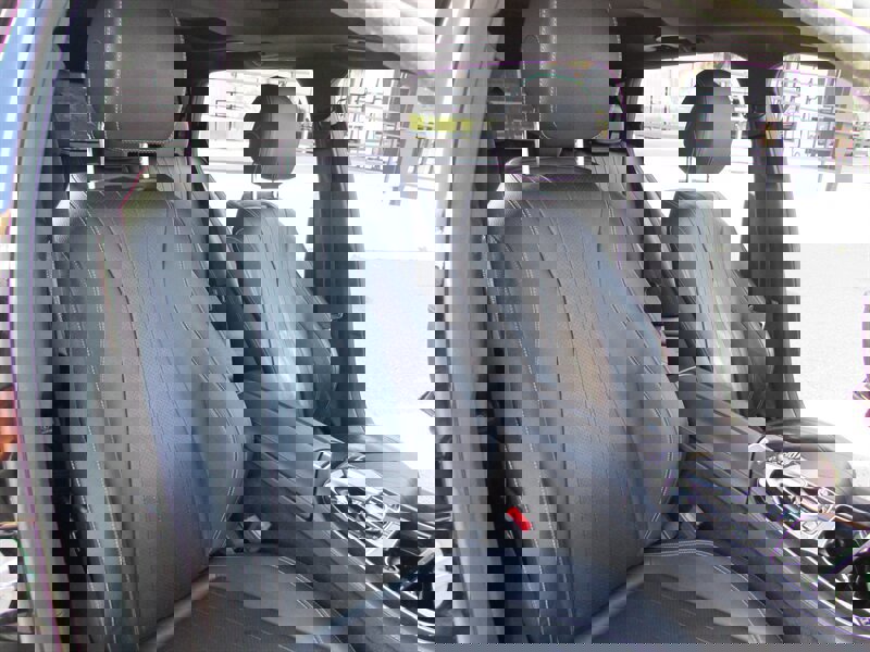 Used 2017 Mercedes-Benz E 400 4MATIC Wagon image 33