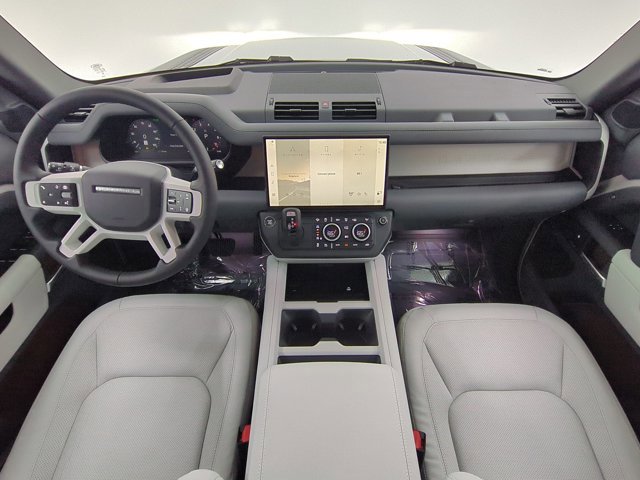 New 2026 Land Rover Defender 110 X-Dynamic SE AWD/4WD image 15