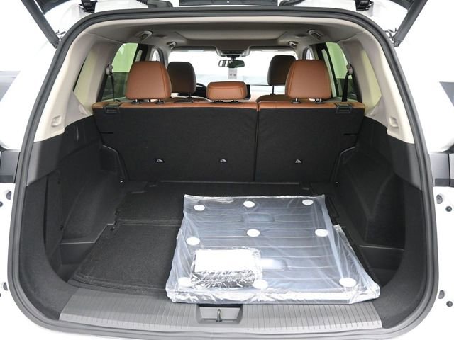 New 2026 Nissan Rogue Platinum image 14
