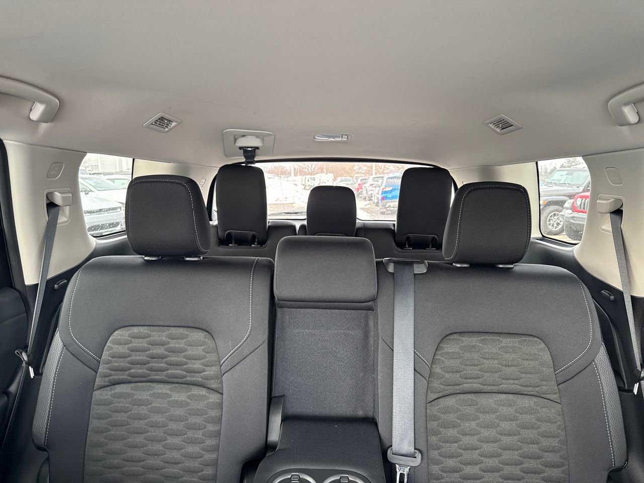 Used 2024 Nissan Pathfinder SV image 25