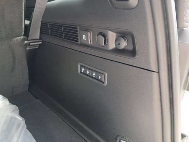 New 2026 Jeep Grand Wagoneer Limited AWD/4WD image 24