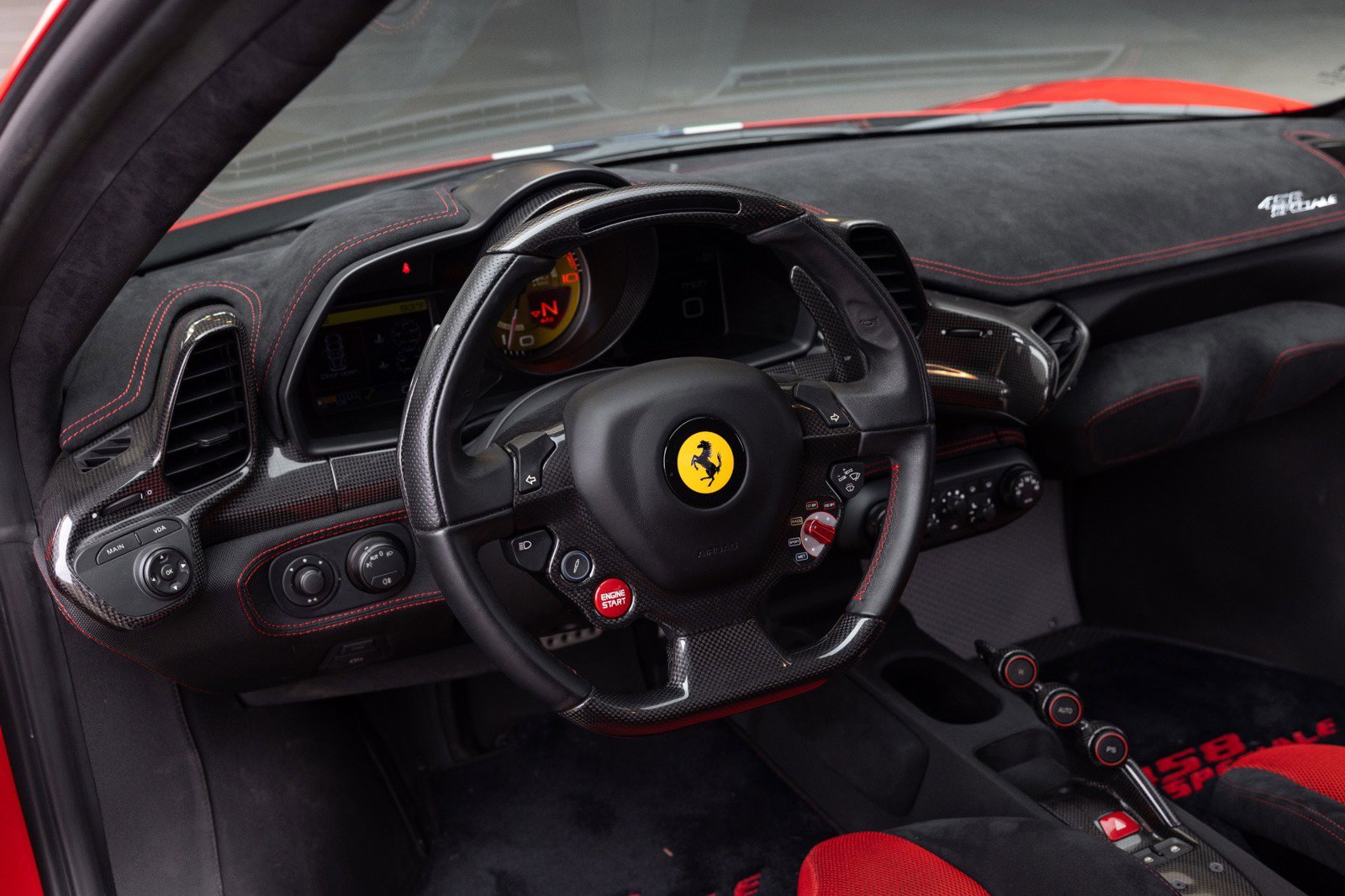 Used 2014 Ferrari 458 Speciale Coupe RWD image 47
