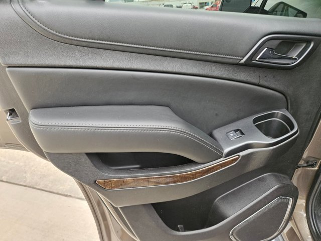 Used 2016 Chevrolet Tahoe LS RWD image 12