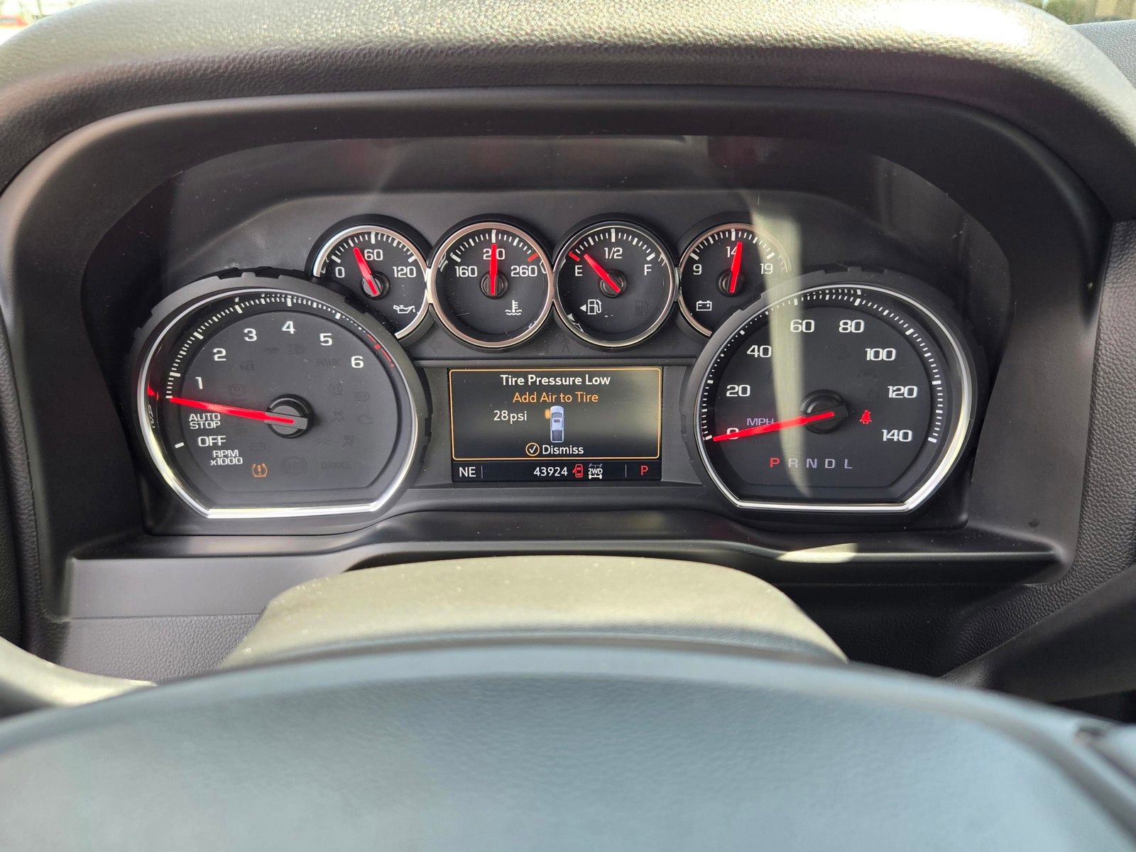 Used 2019 Chevrolet Silverado 1500 LT Trail Boss AWD/4WD image 17