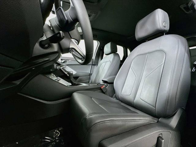 Certified 2023 Audi Q3 2.0T Premium w/ Convenience Package AWD/4WD image 18