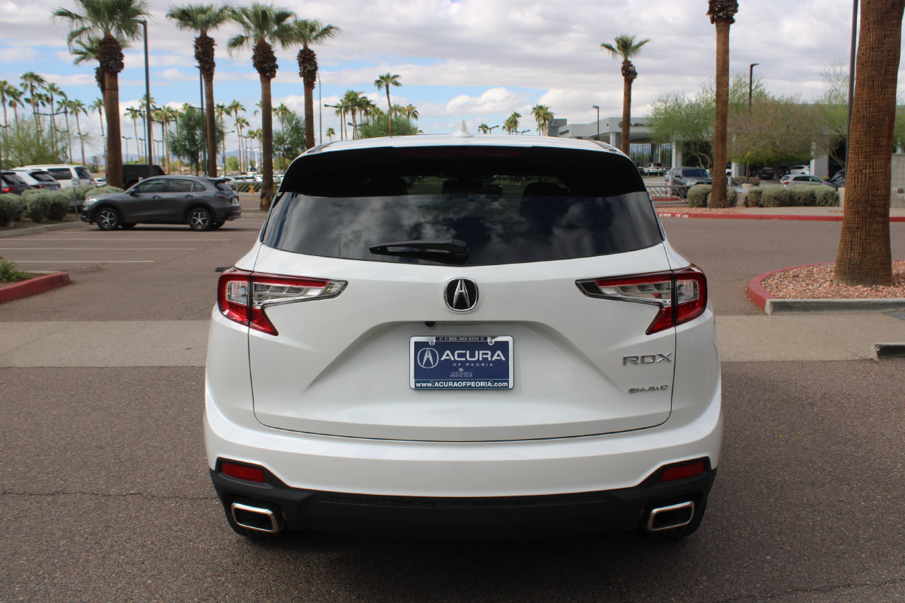 Used 2026 Acura RDX SH-AWD image 4