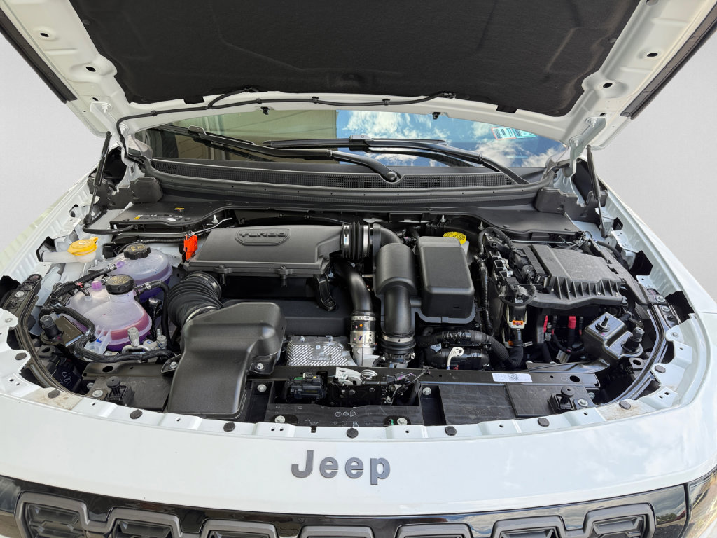 New 2026 Jeep Cherokee Laredo AWD/4WD image 9