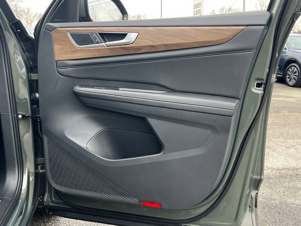 New 2026 Volkswagen Atlas SE image 8