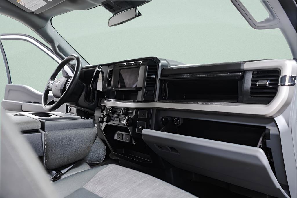 Used 2024 Ford F250 XLT image 38